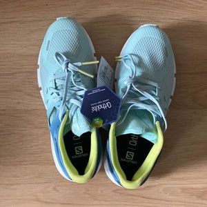 Womens ortholite running shoes with comfort foam insoles.